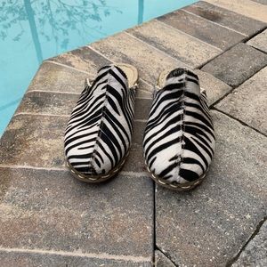 PURE LEATHER slipper handmade from our workshop